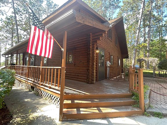 2nd image of 775 Grant Lake Ln SW