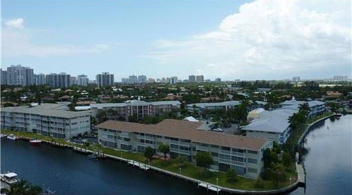1st image of 437 Golden Isles Dr APT 8C