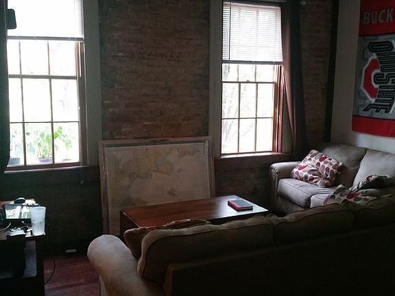 4th image of 212 Orchard St #3