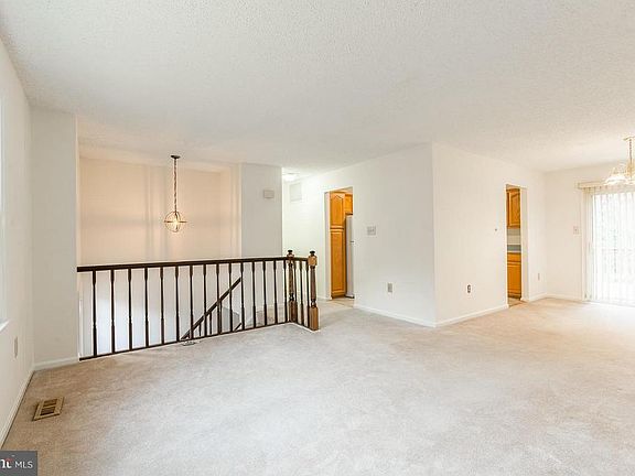 2nd image of 2159 Wessex Ct