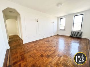 35-33 29th St #D7, Astoria, NY 11106