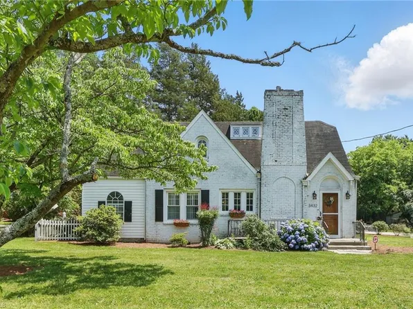 3432 Kernersville Rd, Winston Salem, NC 27107