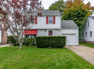 5127 Case Ave, Lyndhurst, OH 44124
