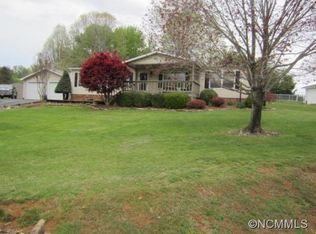 45 Reeves Rd, Leicester, NC 28748