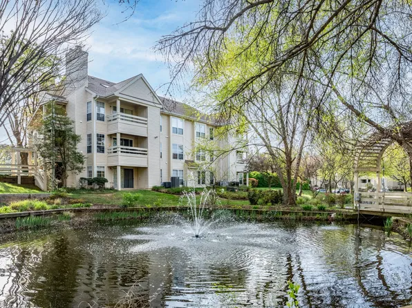 6608 Jupiter Hills Cir APT A, Alexandria, VA 22312