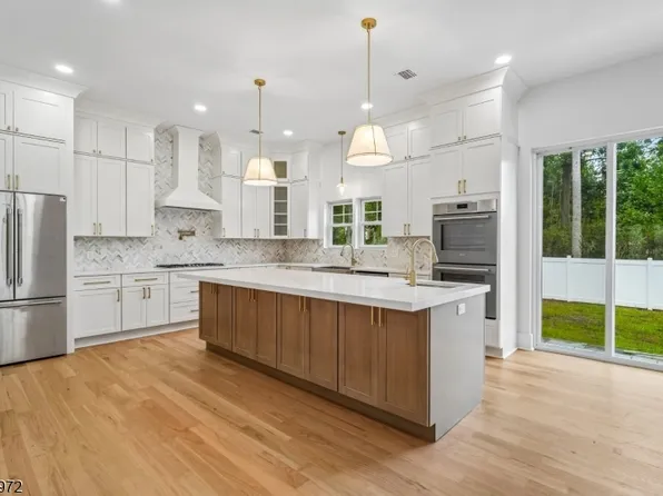43 Crescent Dr, Morris Twp., NJ 07960
