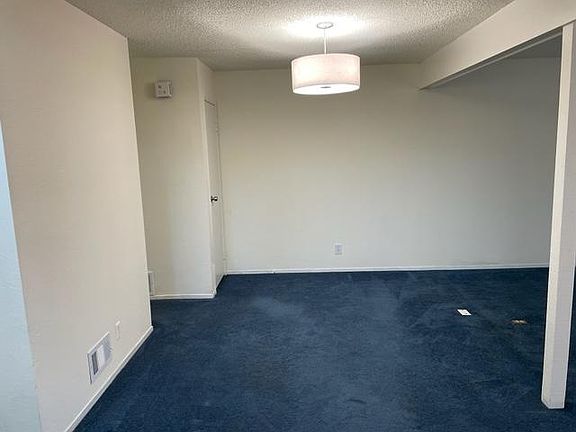 3rd image of 2652 Leix Way