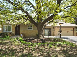 7466 N 42nd St, Milwaukee, WI 53209