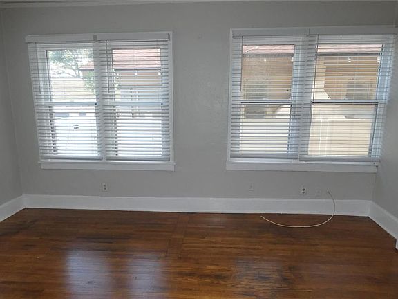 4th image of 1946 3rd Ave N APT 1