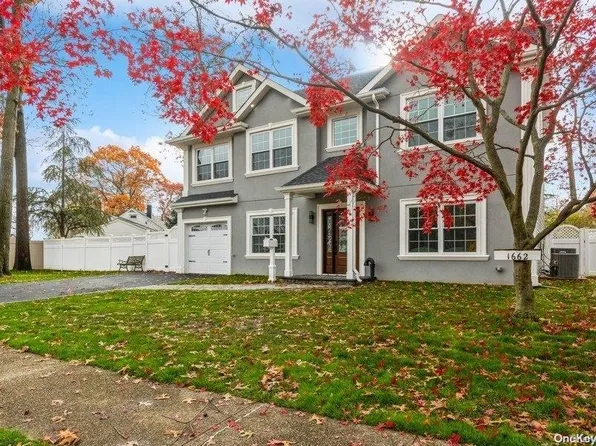 1662 Temple Drive, Wantagh, NY 11793