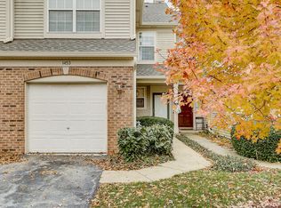 1453 Doolittle Ln #1453, Grayslake, IL 60030