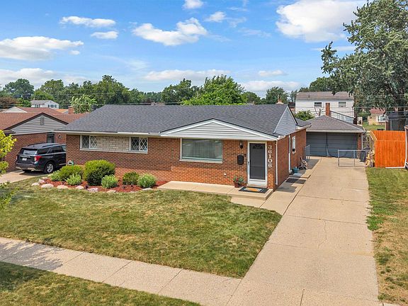 3rd image of 36106 Canyon Dr