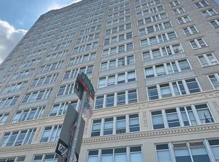 1100 Vine St APT 404, Philadelphia, PA 19107