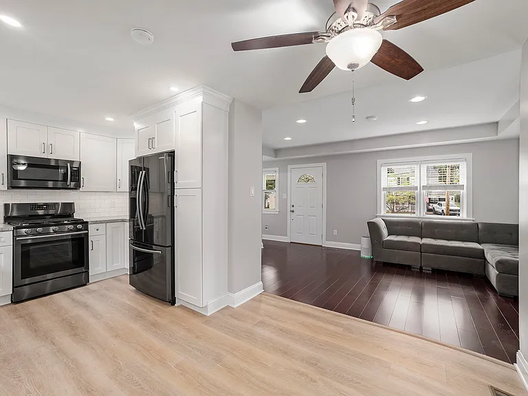 524 Continental Rd — Photo 11