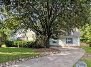 12107 New Abbey Pl, Charlotte, NC 28273