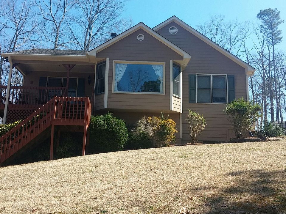 1st image of 483 Peachtree Dr SE