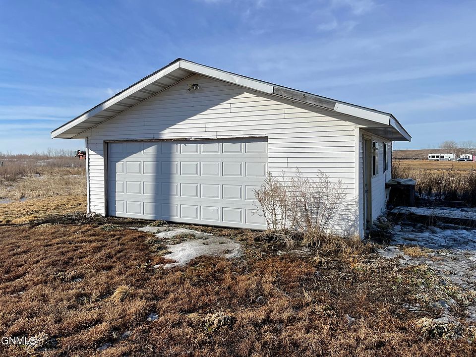 2nd image of 16 Veterans Subdivision