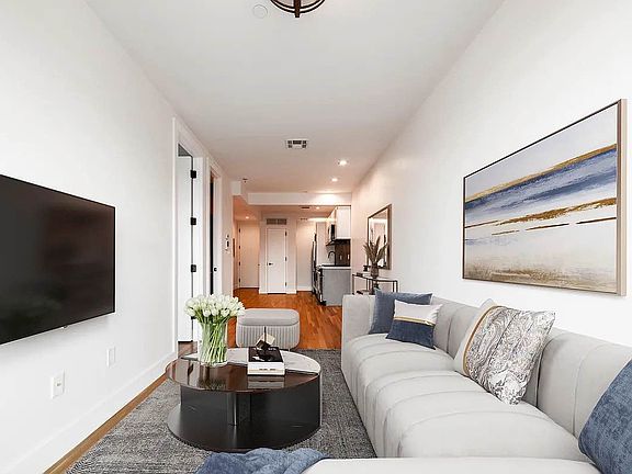 4th image of 153 Erasmus St #2J