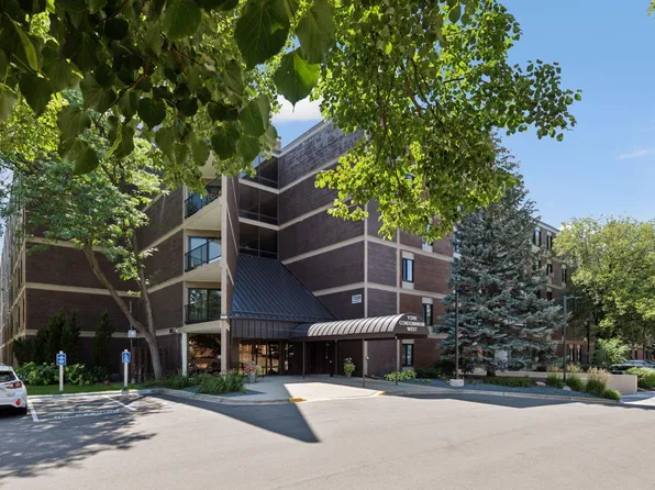 7220 York Ave S APT 222, Edina, MN 55435