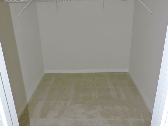 MASTER BEDROOM CLOSET