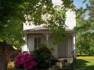 702 W Colonial Ave, Elizabeth City, NC 27909