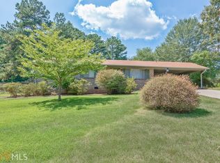 2037 Terry Ln, Douglasville, GA 30135