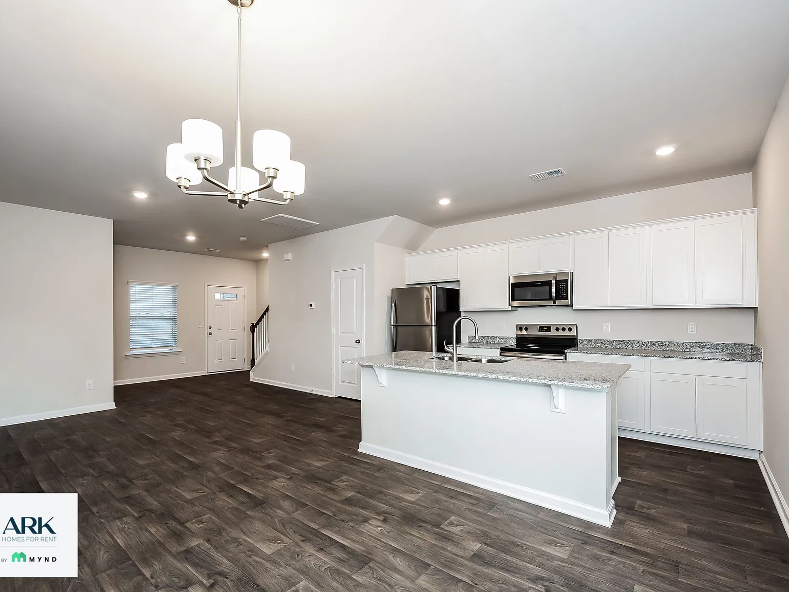 2 bed, 2.5 bath, 1428 sqft, $1,635 — Photo 3