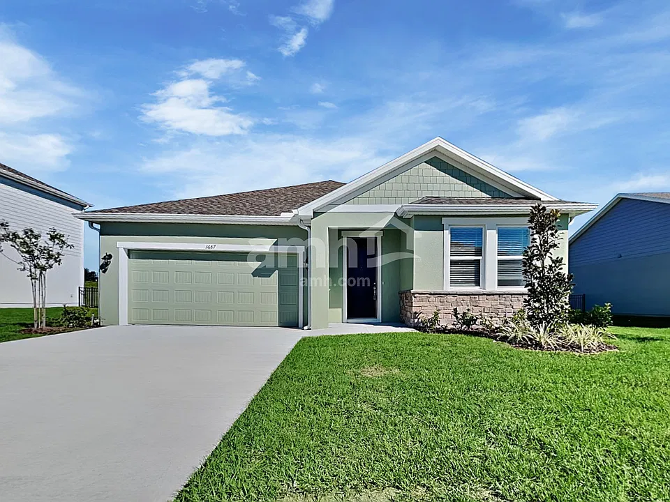 3687 Lake Bluff Loop