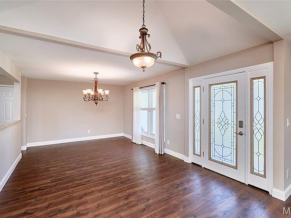 5th image of 14338 Millbriar Cir