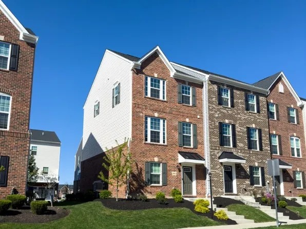 215 Amon St, Cranberry Township, PA 16066