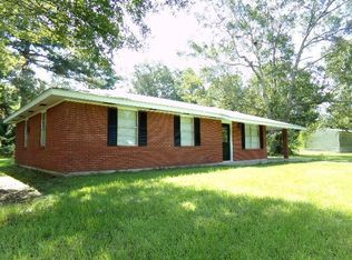 30 Moore Rd, Picayune, MS 39466