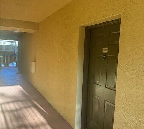 4th image of 6565 Emerald Dunes Drive #208