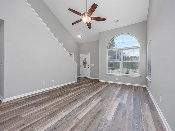 3rd image of 9139 Wildwood Pl.