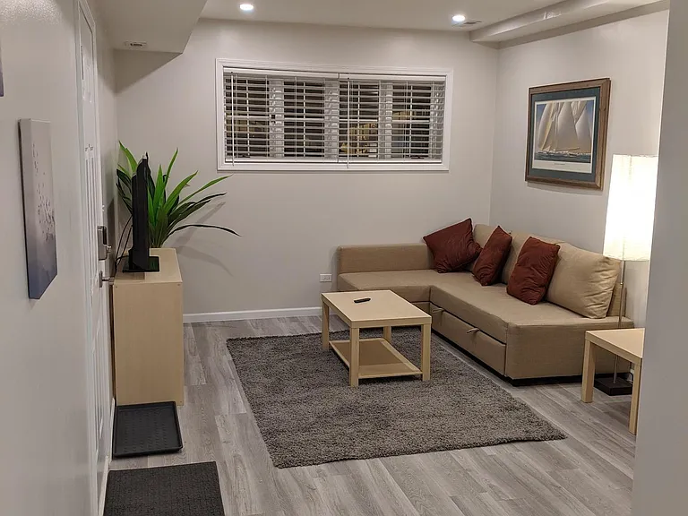 1523 W Fry St #G — Photo 14