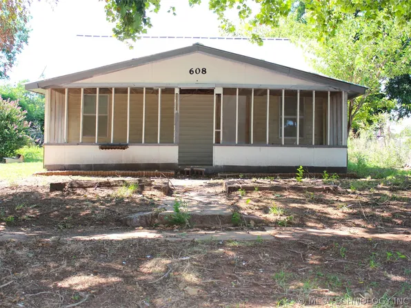 608 Lincoln St, Ryan, OK 73565