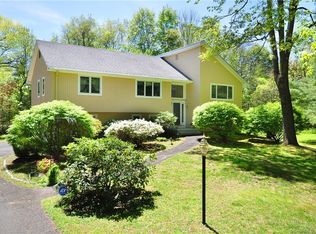 204 Lovely St, Avon, CT 06001