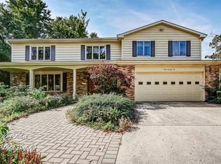176 Oakmont Dr, Elgin, IL 60123