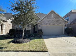 10930 Walts Run Ln, Cypress, TX 77433