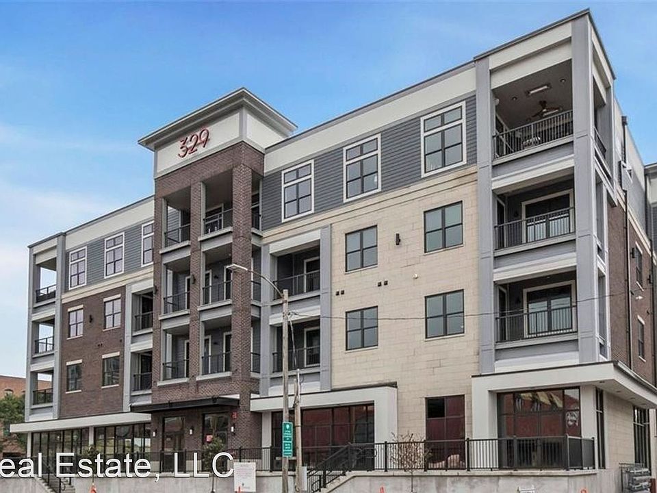 1st image of 329 12th Ave SE APT 302