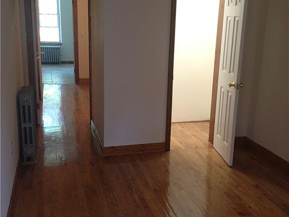 5th image of 624 Morris Ave APT 1