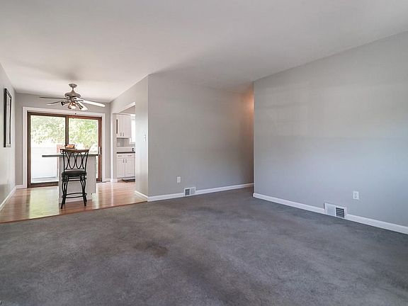 5th image of 6304 Michael Dr