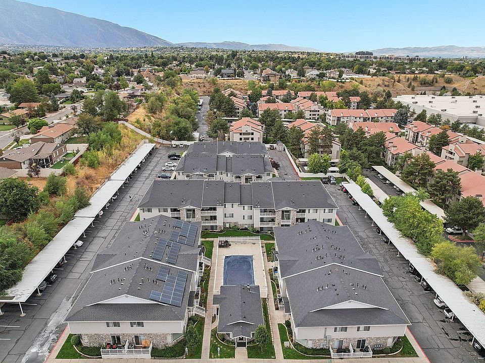 Nestled in the heart of Cottonwood Hieghts