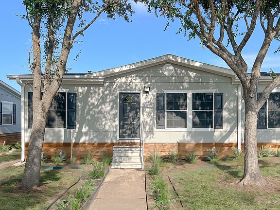 2nd image of 516 Stafford Springs Ave #610