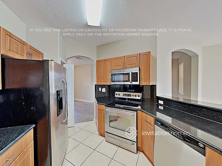 11390 NW 83rd Way — Photo 6