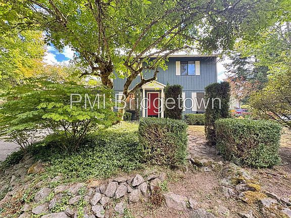 2nd image of 702 SW 6th Ct