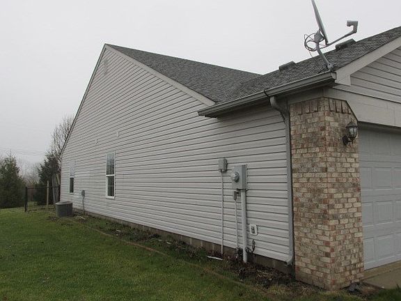 3rd image of 7310 Fields Dr