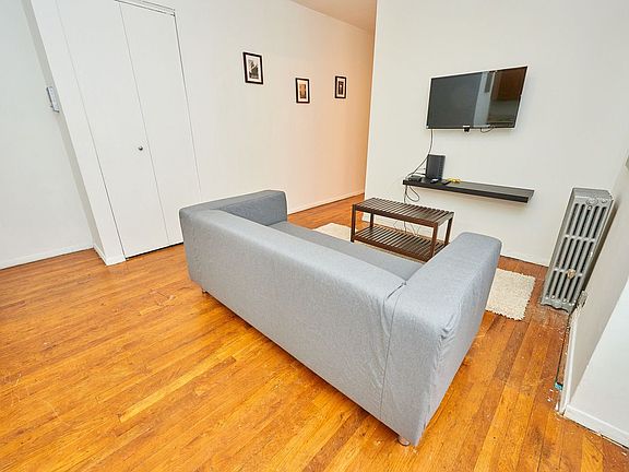 4th image of 213 6th Ave APT 11