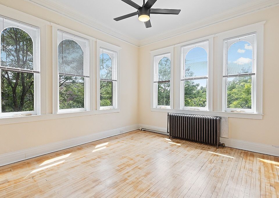 1st image of 1410 N Marion St APT 8
