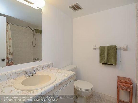 3rd image of 300 NE 19th Ct APT 112N