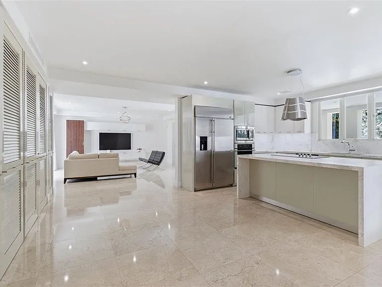 279 Dorado Bch E — Photo 11